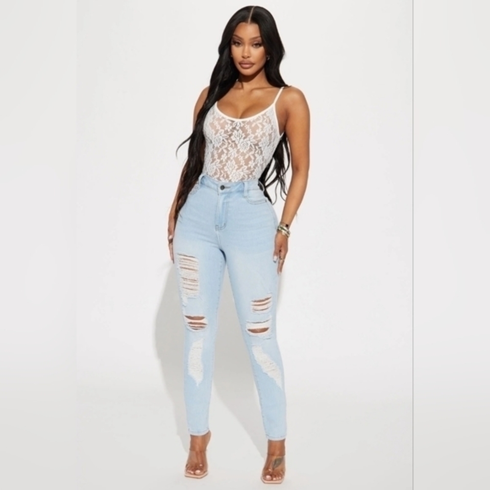 Fashion Nova jeans